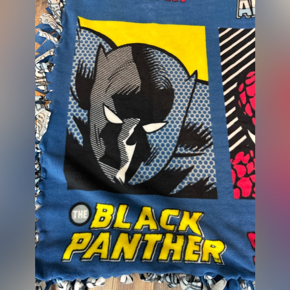 Kids Marvel Heroes Fleece Blanket 63x53in - Picture 7 of 13